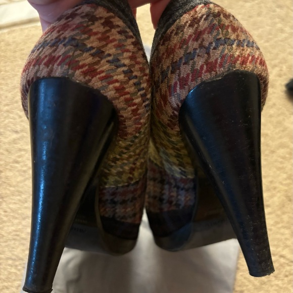 Miu Miu tweed and leather platform heel made in Italy - Picture 2 of 6